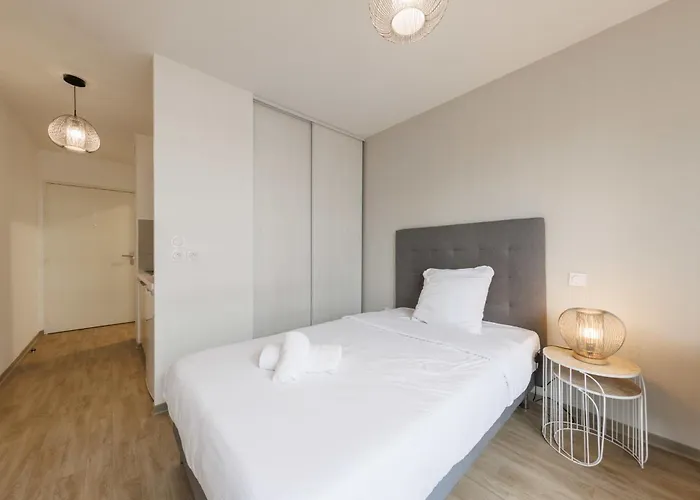 1 Le Loki - Tramway - Wifi *